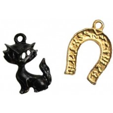 Black Cat & Horseshoe amulet