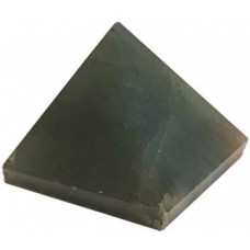 25-30mm Green Aventurine pyramid