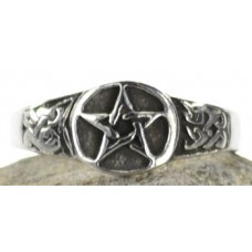 Pewter Pentagram ring size 8